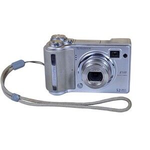 Fujifilm FinePix E510 5.2 MP Compact Silver Digital Camera Made In Japan Tested!